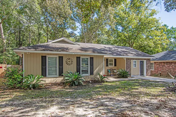 Summerville, SC 29486,137 Highland Ave