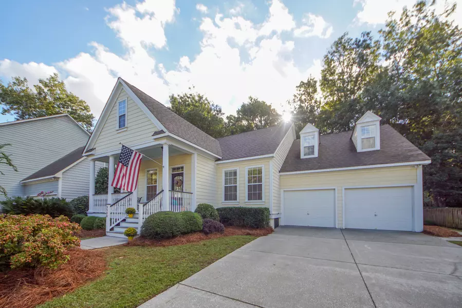 3520 E Higgins Dr, Mount Pleasant, SC 29466