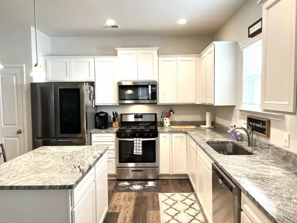 Summerville, SC 29486,224 Hayworth Rd