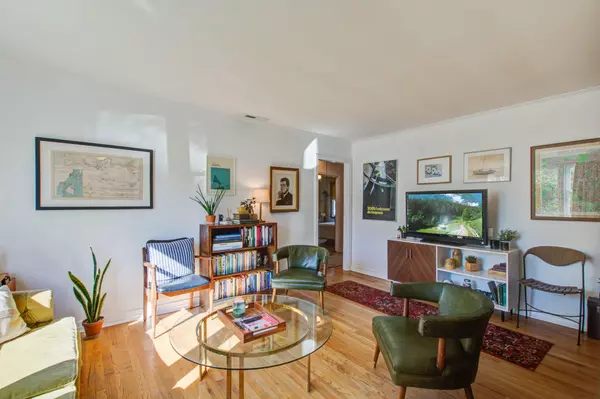 North Charleston, SC 29405,5040 Walker St