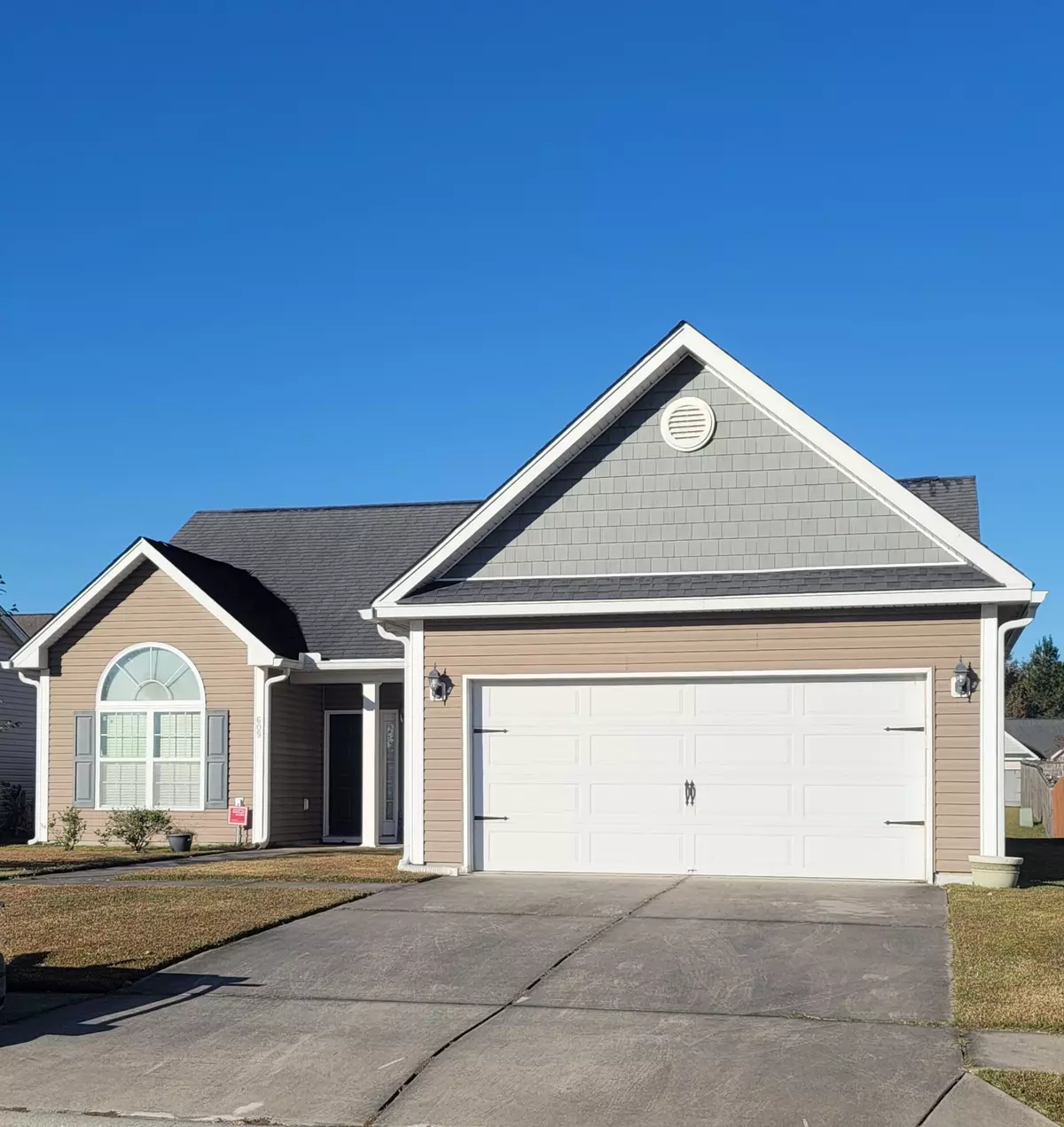 Goose Creek, SC 29445,609 Kolb Ct