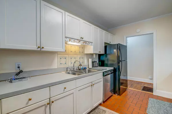 Charleston, SC 29412,2101 Wappoo Dr