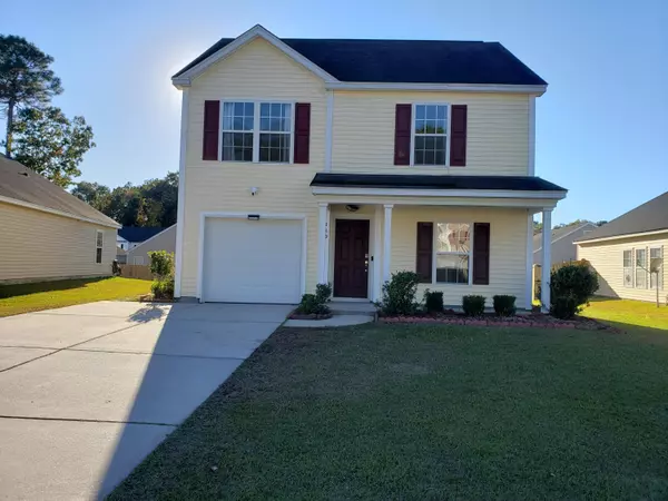 110 Larkspur Dr, Goose Creek, SC 29445