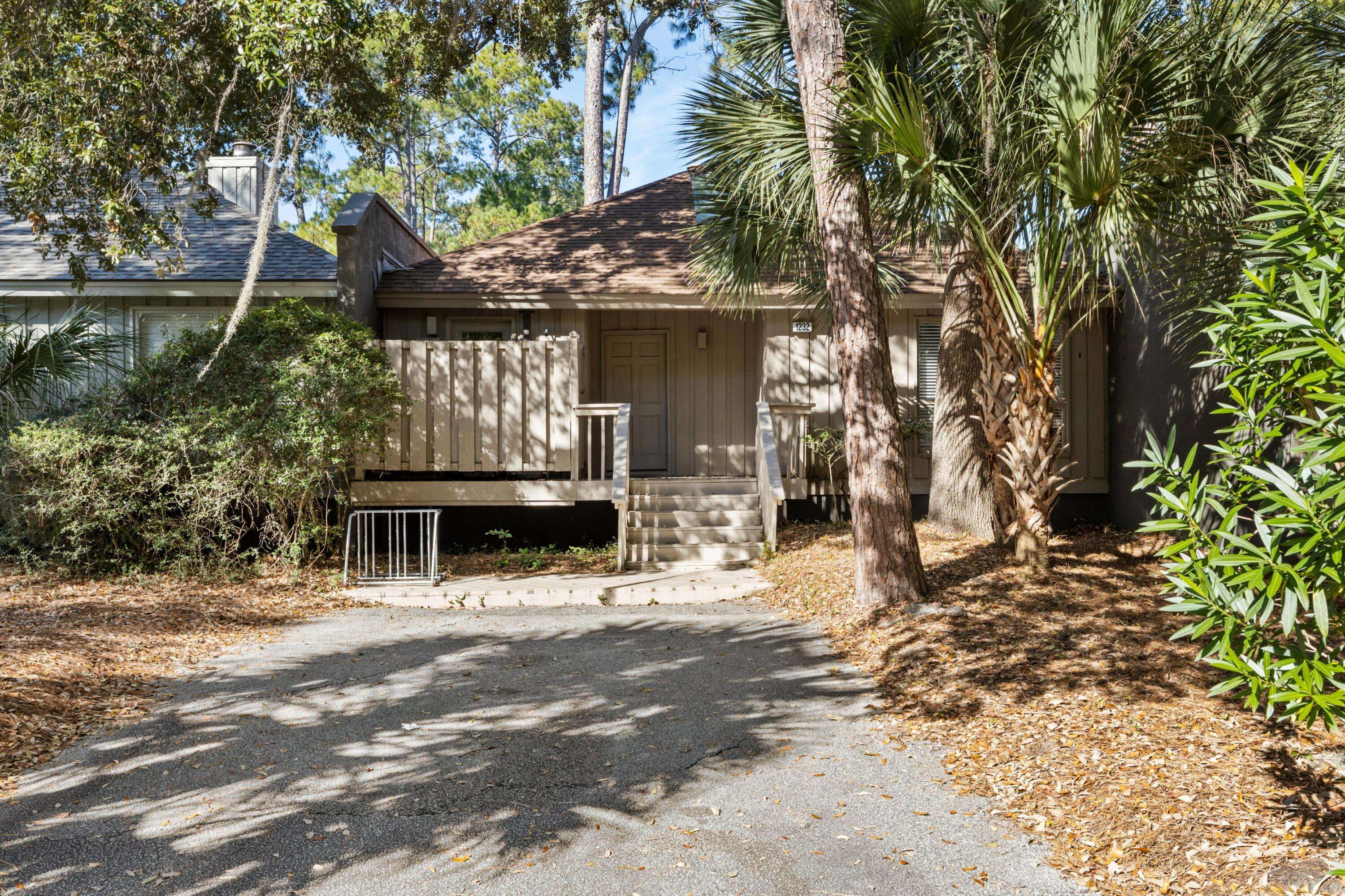 Kiawah Island, SC 29455,1232 Kiawah Beach Dr