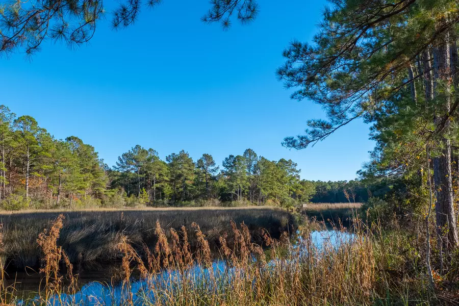 7011 Durgin Pl, Awendaw, SC 29429