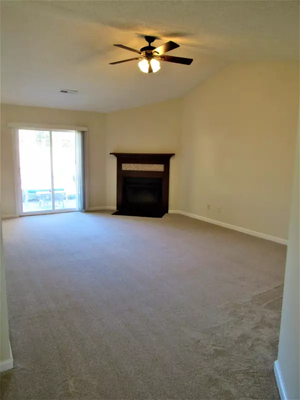 Ladson, SC 29456,9514 One Notch Rd