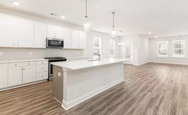 Summerville, SC 29483,103 Firebrick Way