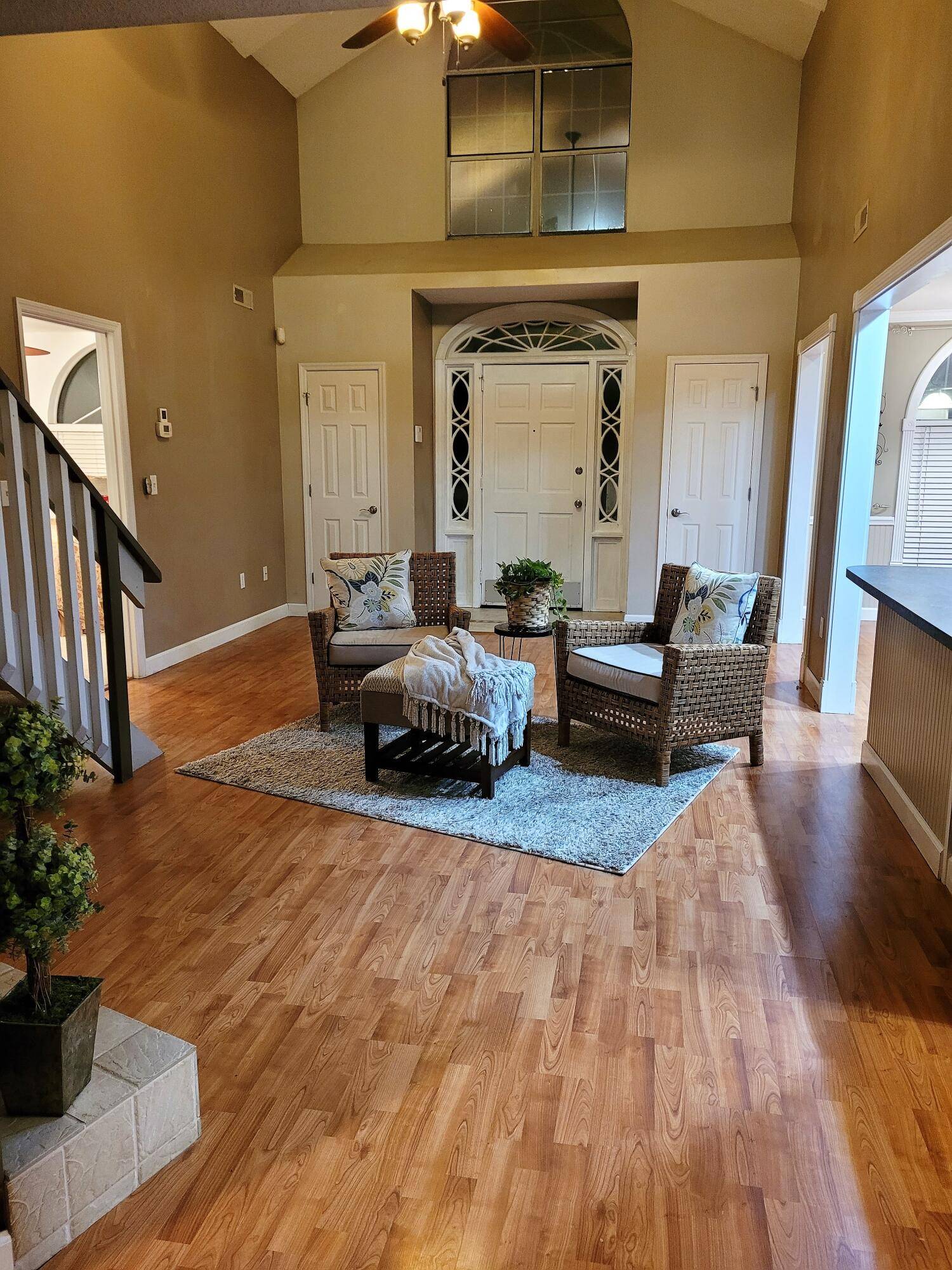 511 Dolphin Dr, Summerville, SC 29485