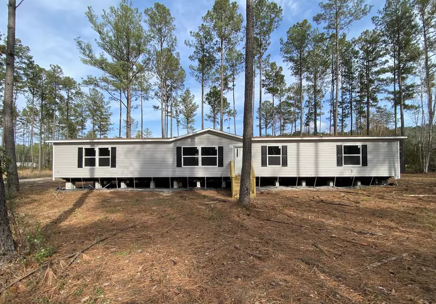 2284 Bethera Rd, Bonneau, SC 29431