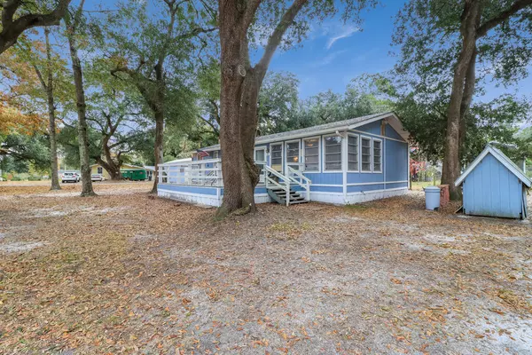 Bonneau, SC 29431,945 Black Oak Rd