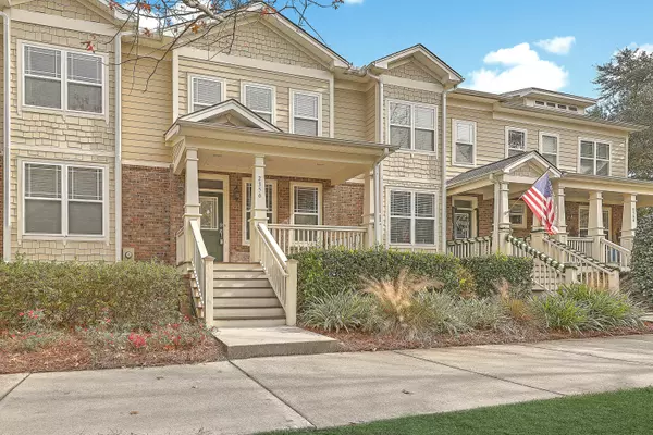 Daniel Island, SC 29492,2356 Daniel Island Dr