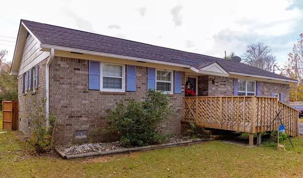 Moncks Corner, SC 29461,99 Warren St