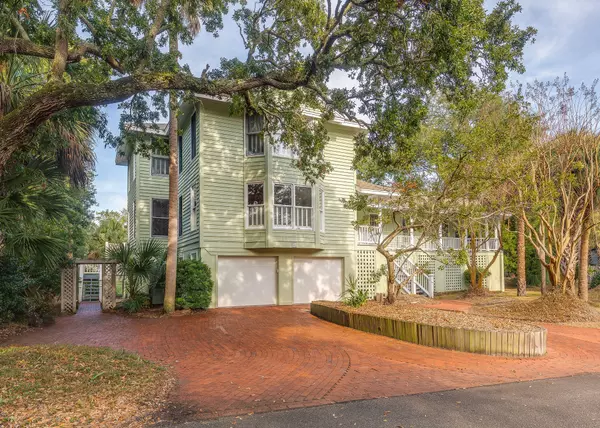 Isle Of Palms, SC 29451,28 Hidden Green Ln