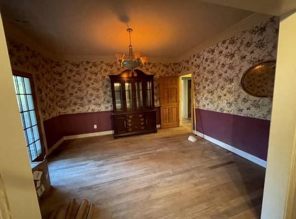 Wadmalaw Island, SC 29487,6949 Maybank Hwy