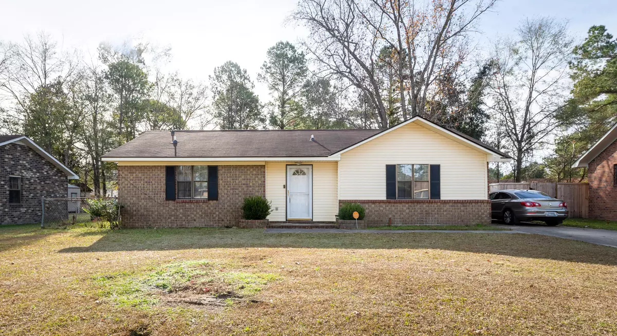 Summerville, SC 29483,112 Fripp Ln