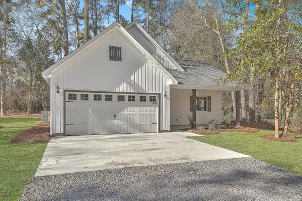 194 Quaker St, Saint George, SC 29477