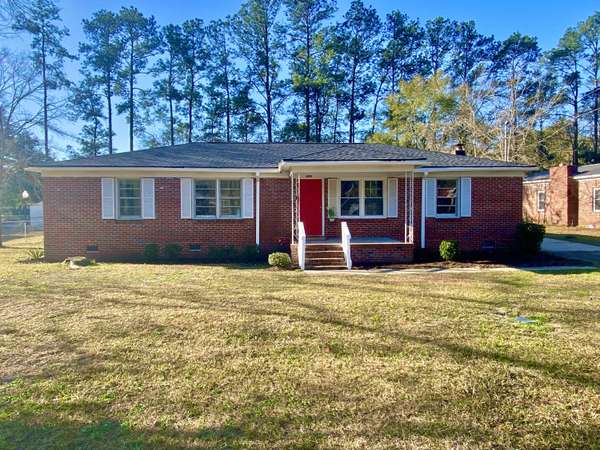 206 Bailey St,  Walterboro,  SC 29488