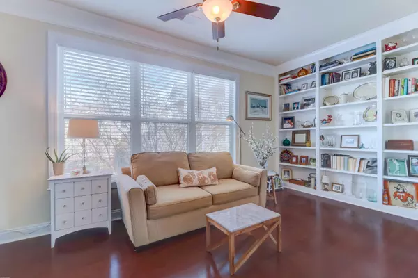 Charleston, SC 29414,2244 Ashley Crossing Dr #624