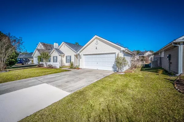 Summerville, SC 29483,226 Moon Dance Ln