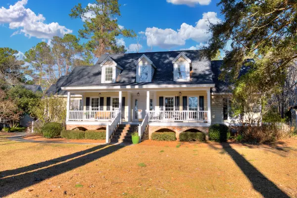 1562 Hickory Ridge Cir, Manning, SC 29102