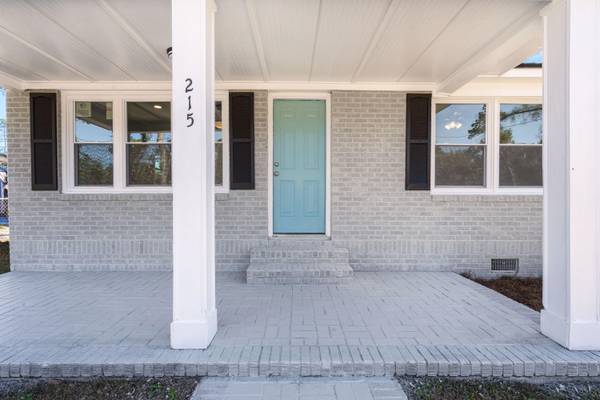 Walterboro, SC 29488,215 Grant St