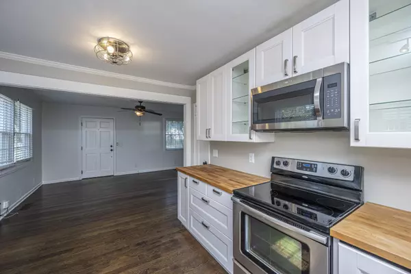 North Charleston, SC 29405,1337 E Montague Ave