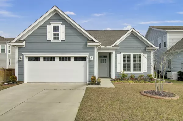 204 Oak View Way, Summerville, SC 29483