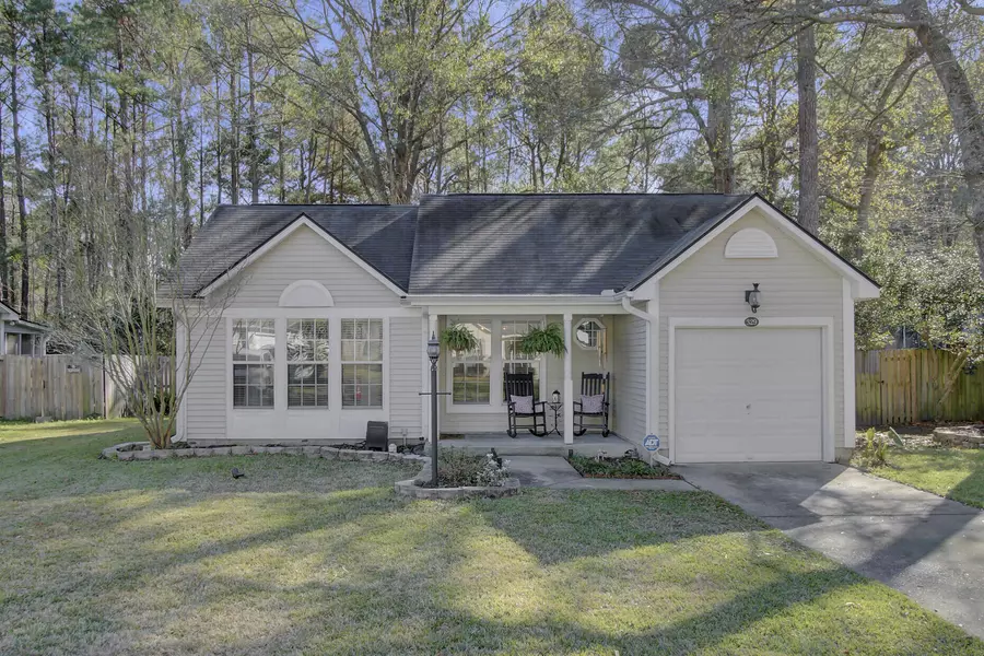 329 Damascus Dr, Summerville, SC 29483