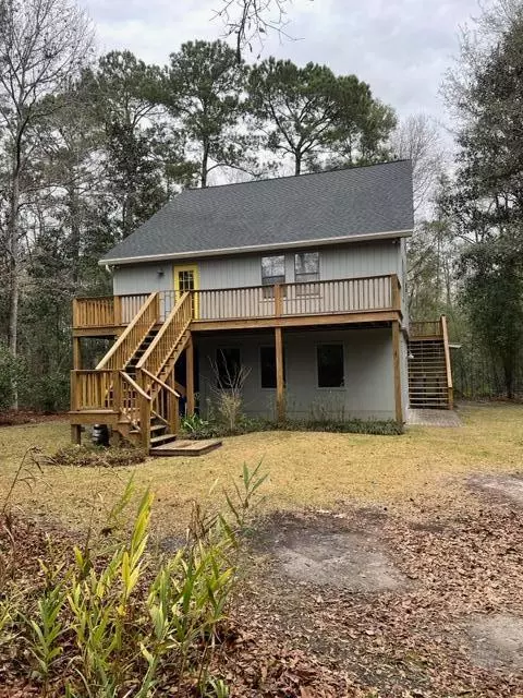 5720 Anglers Pond Rd, Johns Island, SC 29455