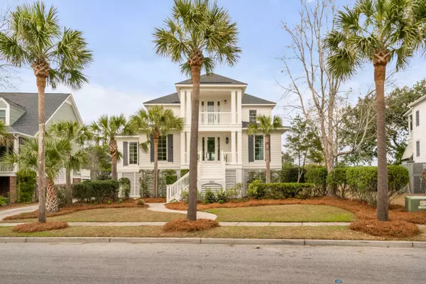 839 Dunham St, Daniel Island, SC 29492