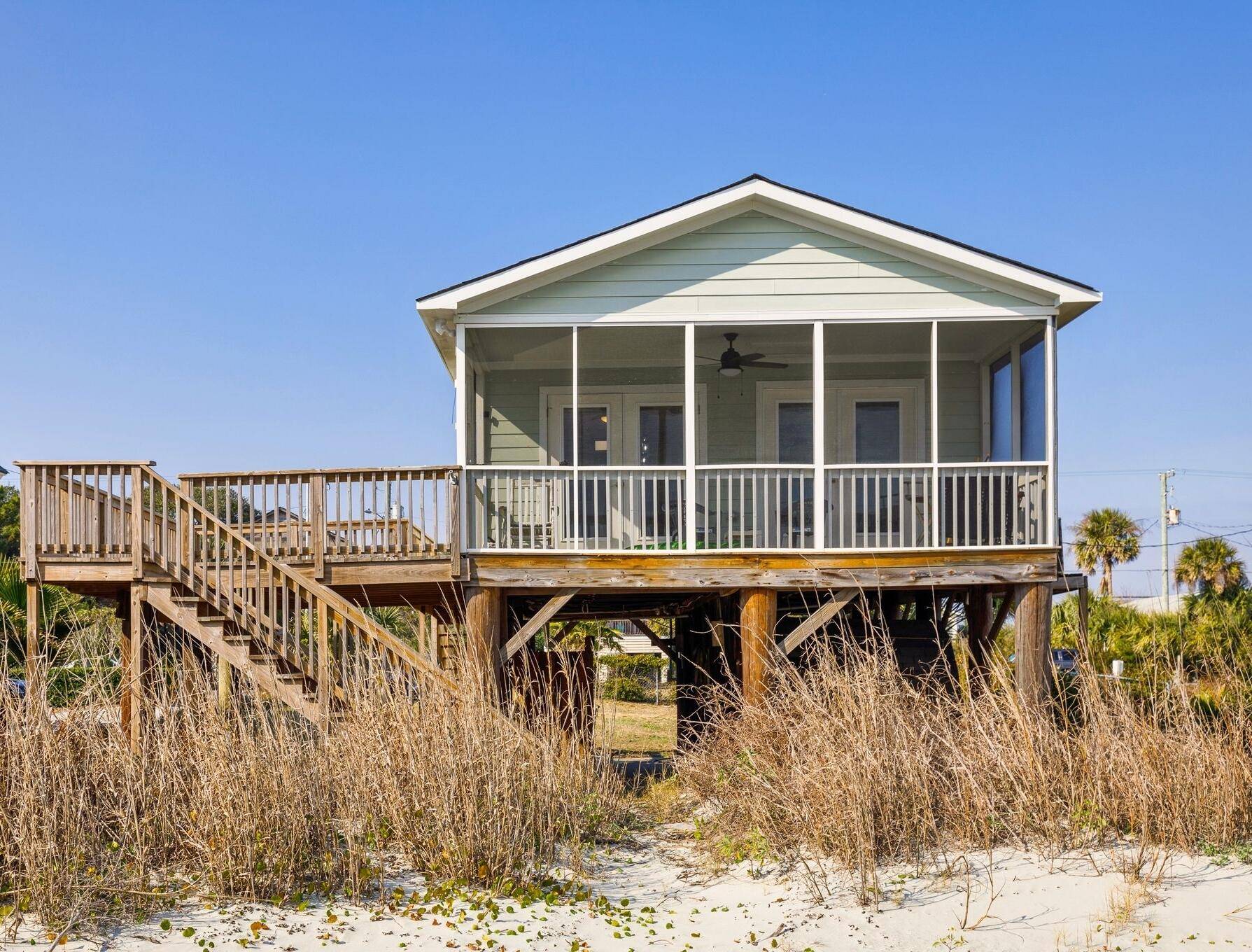 1711 E Ashley Ave, Folly Beach, SC 29439