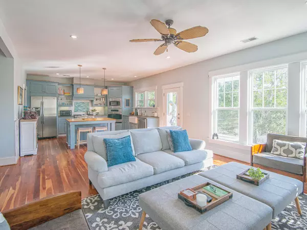 Mount Pleasant, SC 29466,1936 Shields Ln