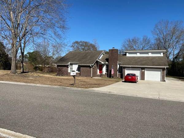 112 Millwater Ln, Goose Creek, SC 29445