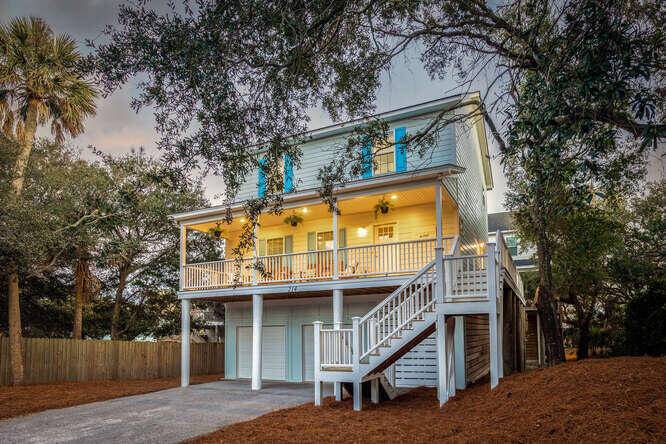 214 W Cooper Ave #B, Folly Beach, SC 29439