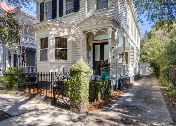 Charleston, SC 29401,24 Pitt St