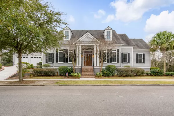 1135 Oak Overhang St, Charleston, SC 29492