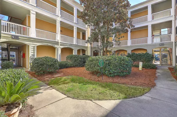 130 River Landing Dr #9100, Daniel Island, SC 29492