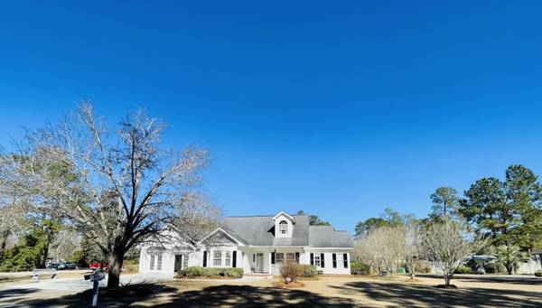 Walterboro, SC 29488,114 Robert E Lee Dr