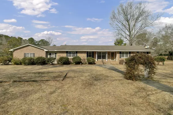 919 Whitesville Rd, Moncks Corner, SC 29461