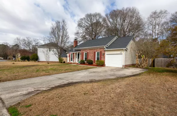 Summerville, SC 29485,113 Hamlet Rd