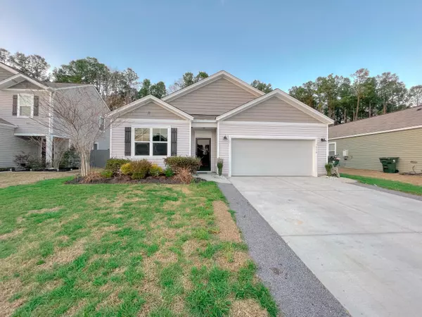 510 Wayton Cir, Moncks Corner, SC 29461