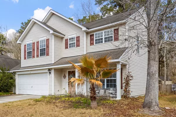 122 Moon Shadow Ln, Summerville, SC 29485