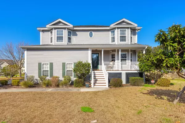 1574 Ocean Neighbors Blvd, Charleston, SC 29412