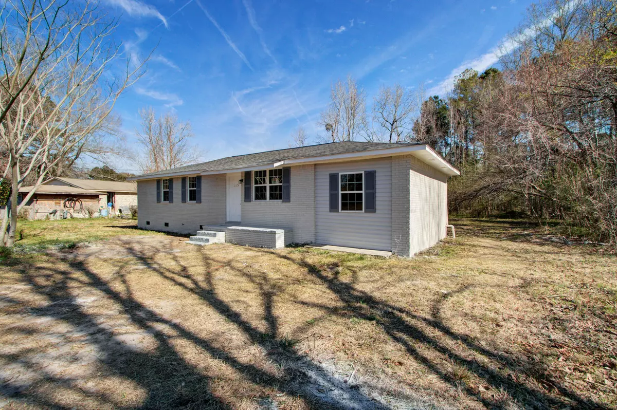 Bowman, SC 29018,115 Mozel Ln