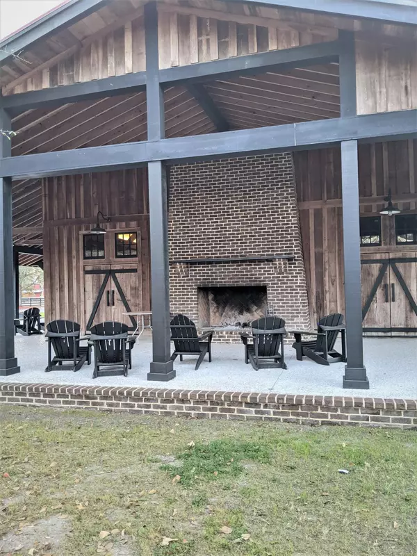 Mount Pleasant, SC 29429,1498 Old Rosebud Trl