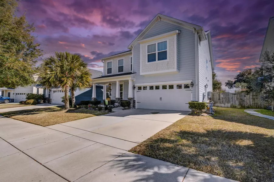 704 Goodlet Cir, Charleston, SC 29412