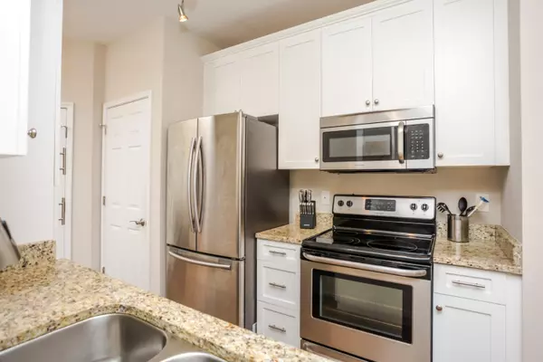 Mount Pleasant, SC 29464,1111 Rosewood Ln