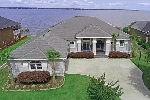 447 Santee Dr, Santee, SC 29142