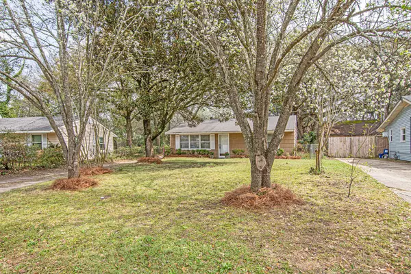 Hanahan, SC 29410,1205 Hawthorne Cir