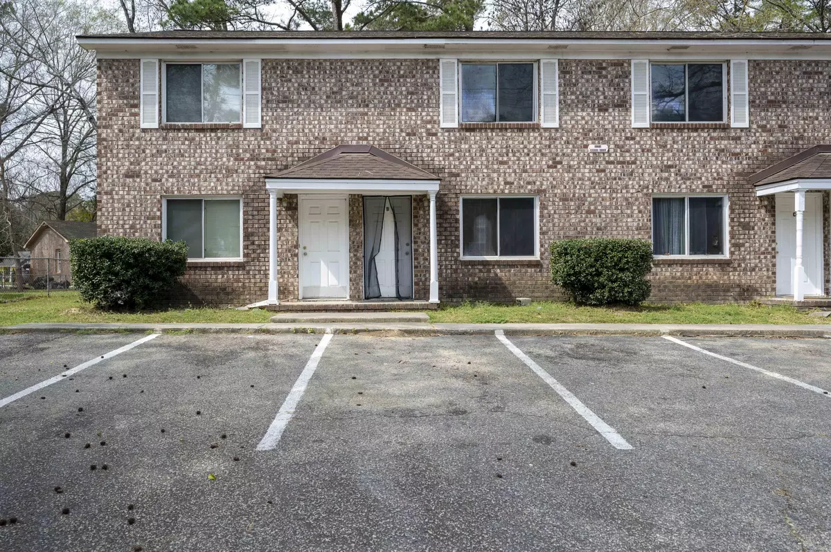 Summerville, SC 29483,1214 Boone Hill Rd